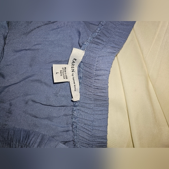 Embroidery off shoulder blouse - Picture 4 of 5